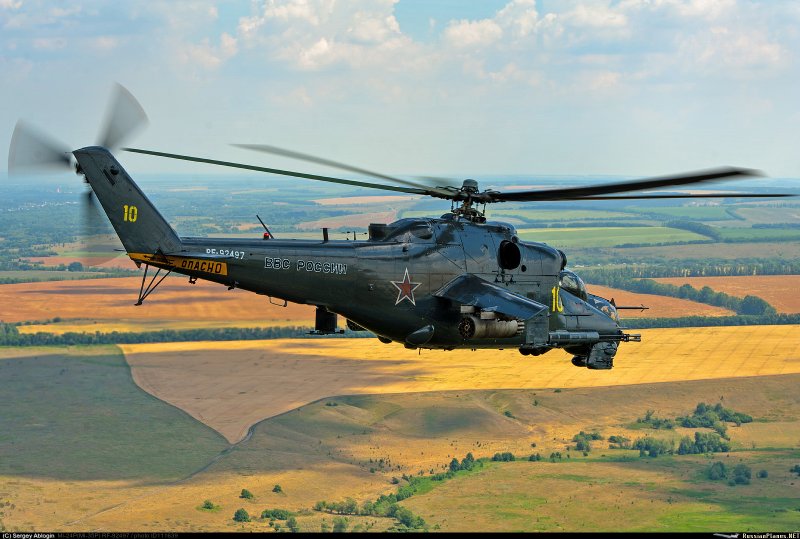 Ми-24 армейский ударный вертолёт