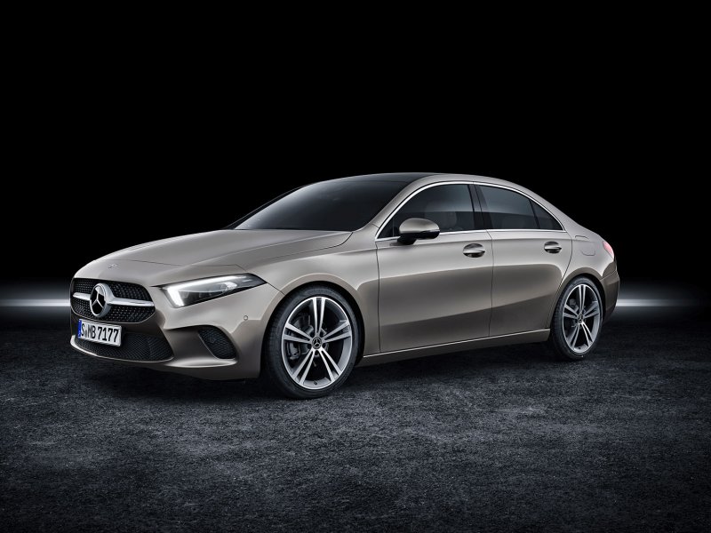 Mercedes Benz a class седан