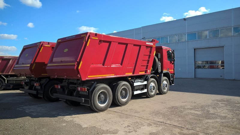 Грузовики Мерседес Атрон Бразилия