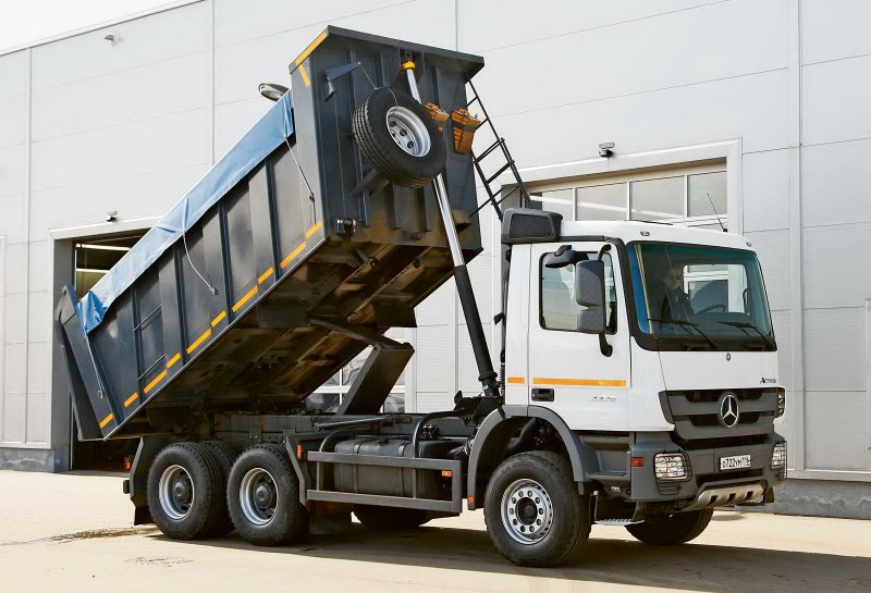 Мерседес Актрос 4141 8х8