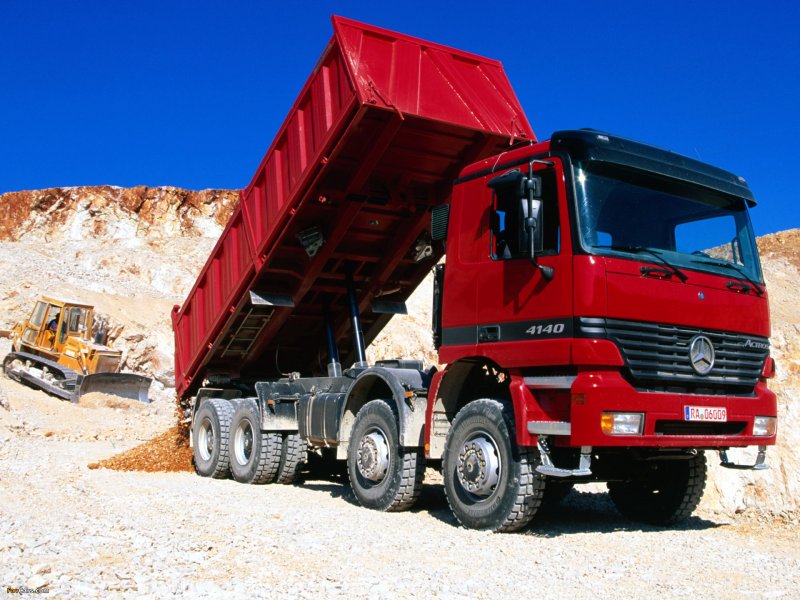 Мерседес Бенц Актрос самосвал