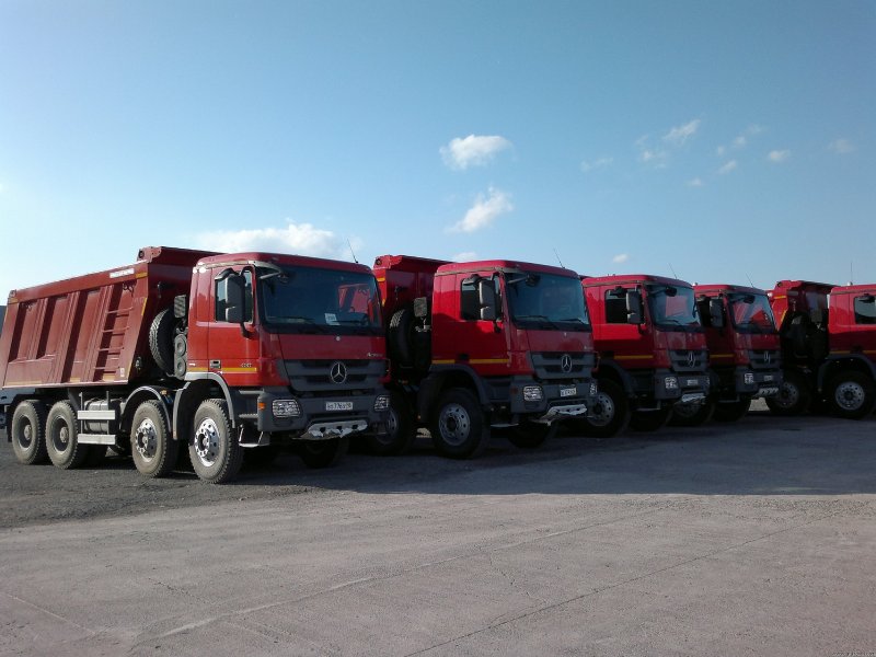 Мерседес Бенц Актрос самосвал