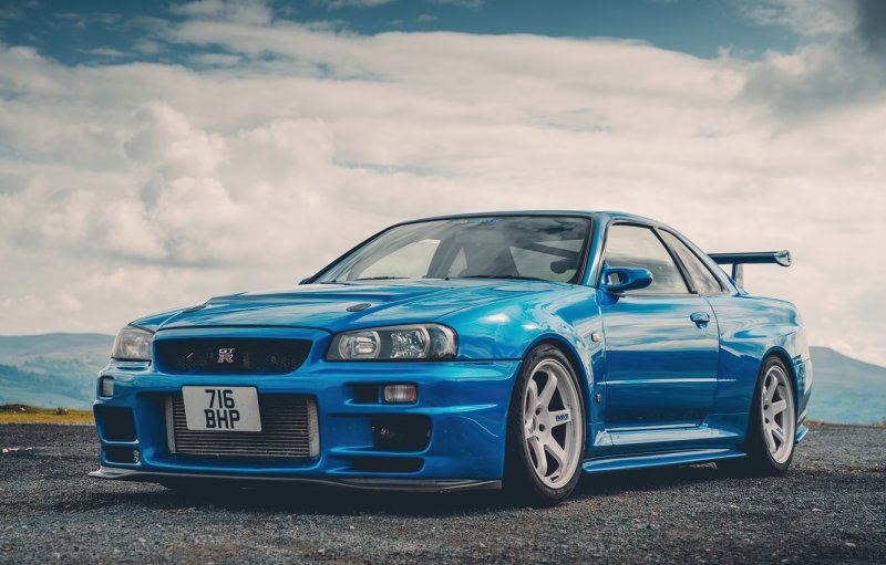 Nissan Skyline r34 gt-r
