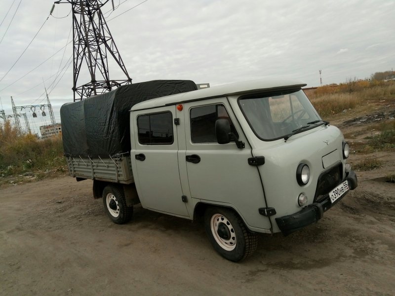 Тентованный УАЗ 39094