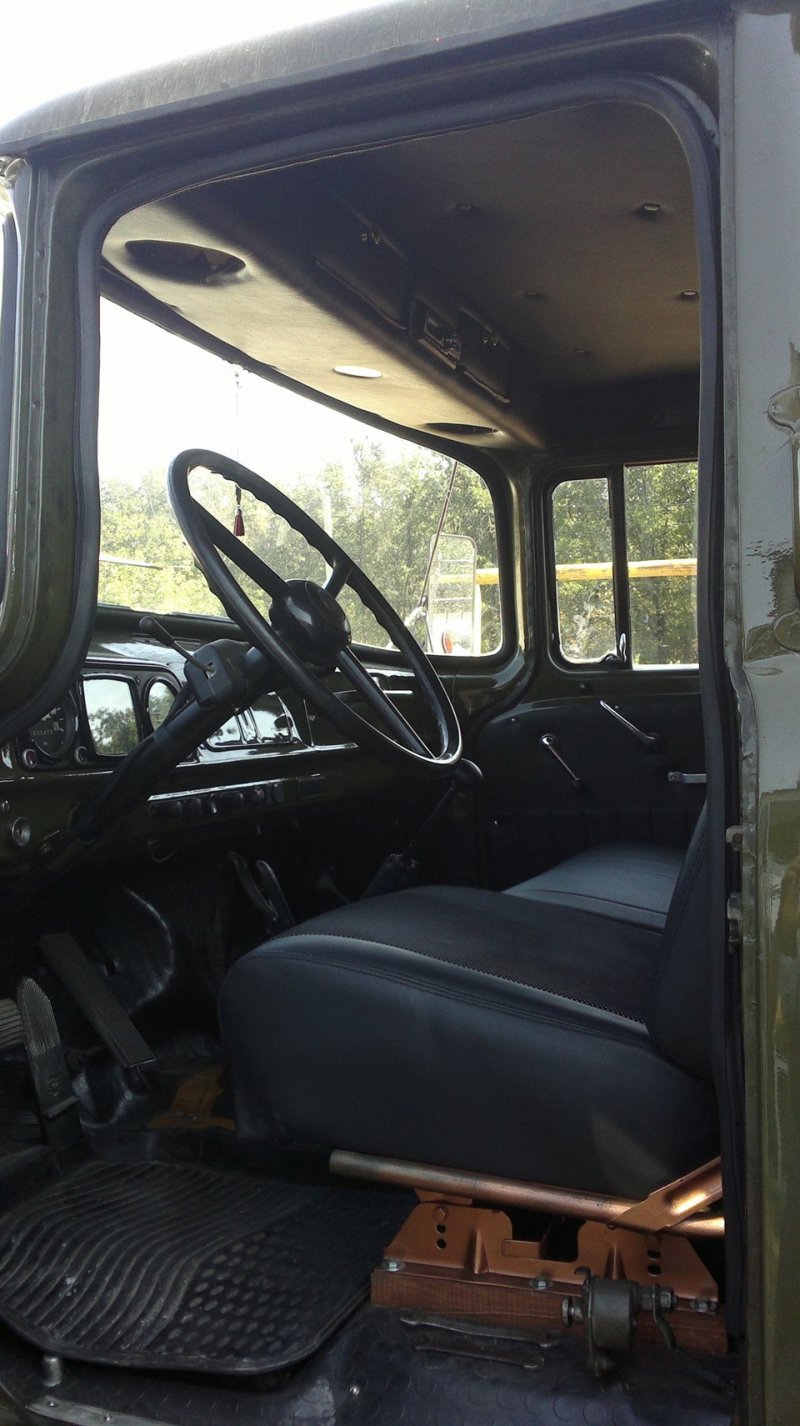 ЗИЛ 131 отделка кабины