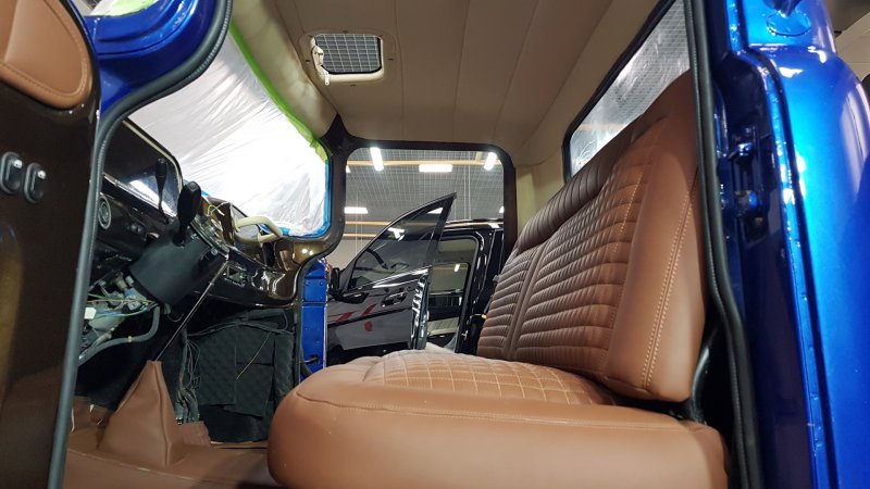 Обшивка салона ЗИЛ 130