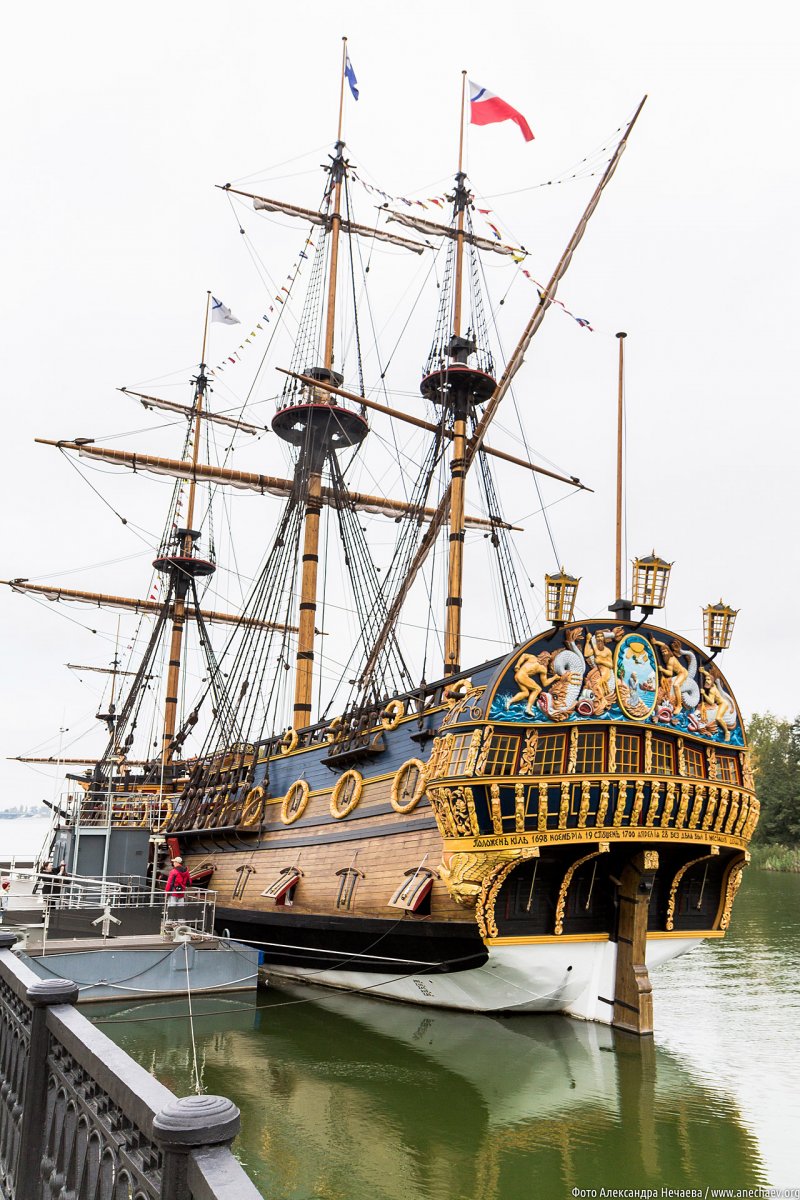 Корабль Петра 1 в Воронеже