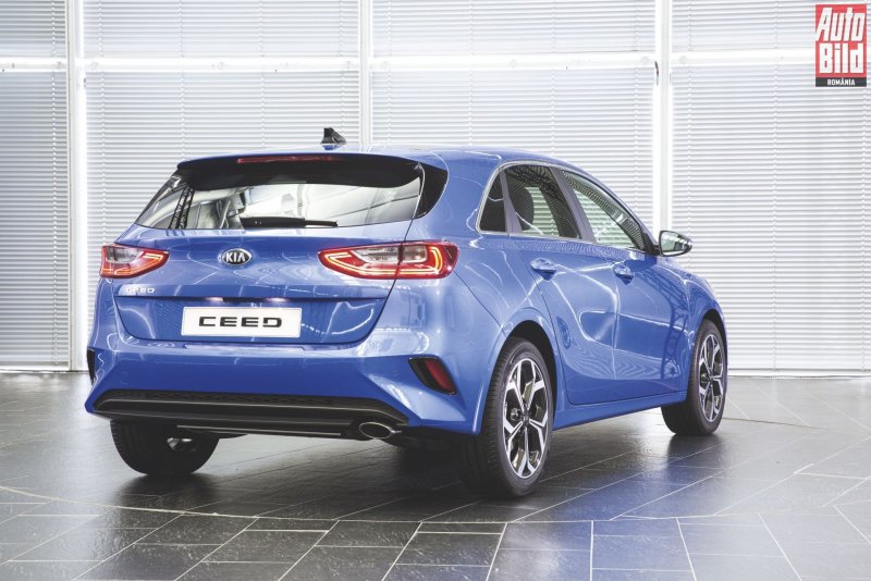 Kia Ceed 2018 хэтчбек