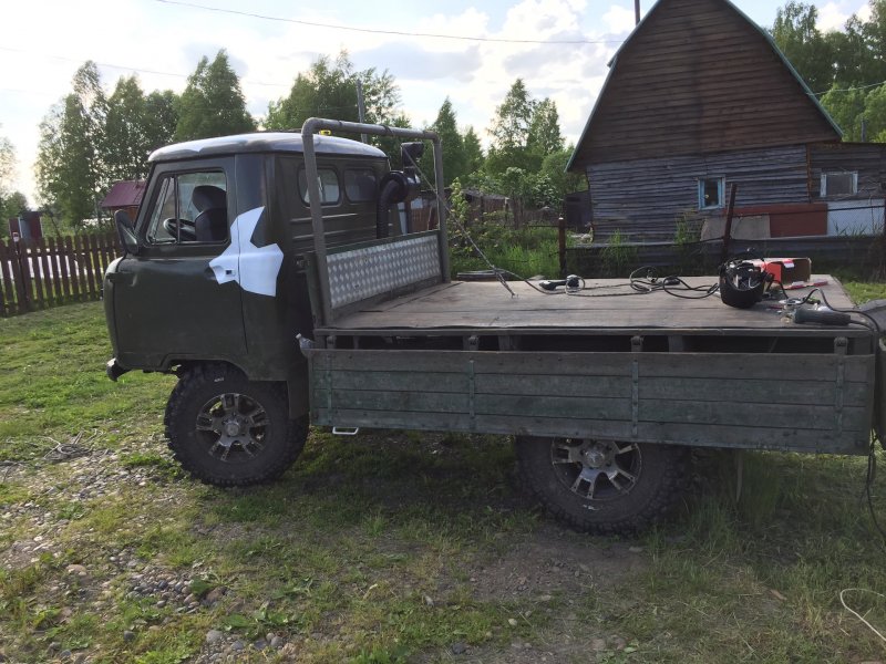 УАЗ 3303 тюнингованный