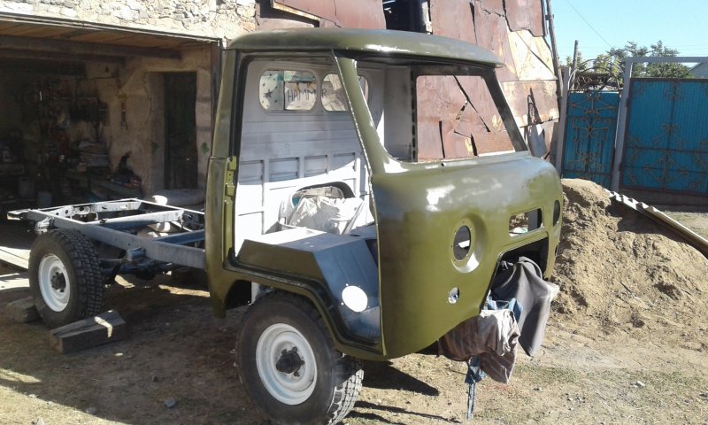 УАЗ бортовой 3303 кабина