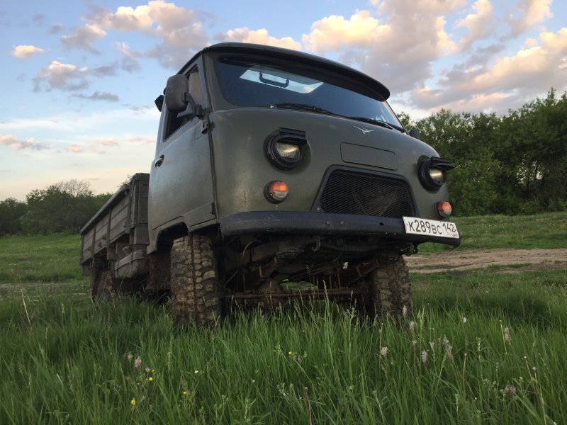 УАЗ 3303 прокаченный