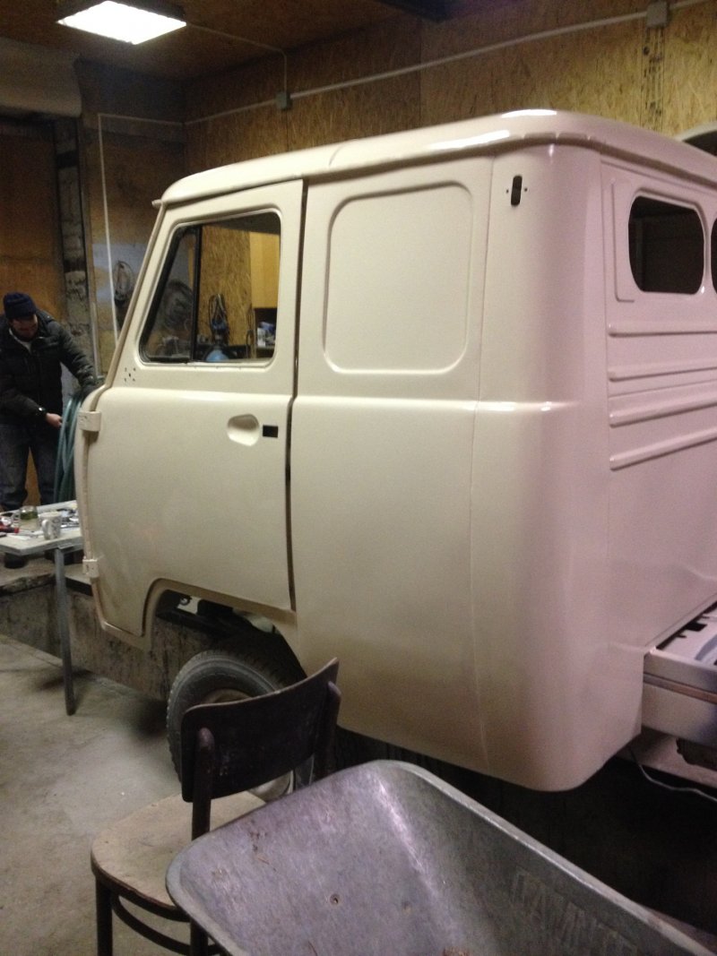 УАЗ кабина 3303 с удлиненной кабиной