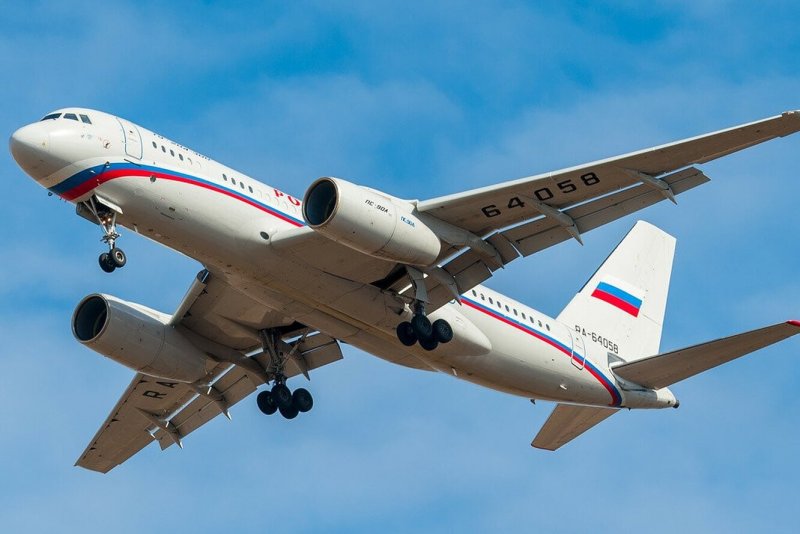 Ту-204 Роскосмос