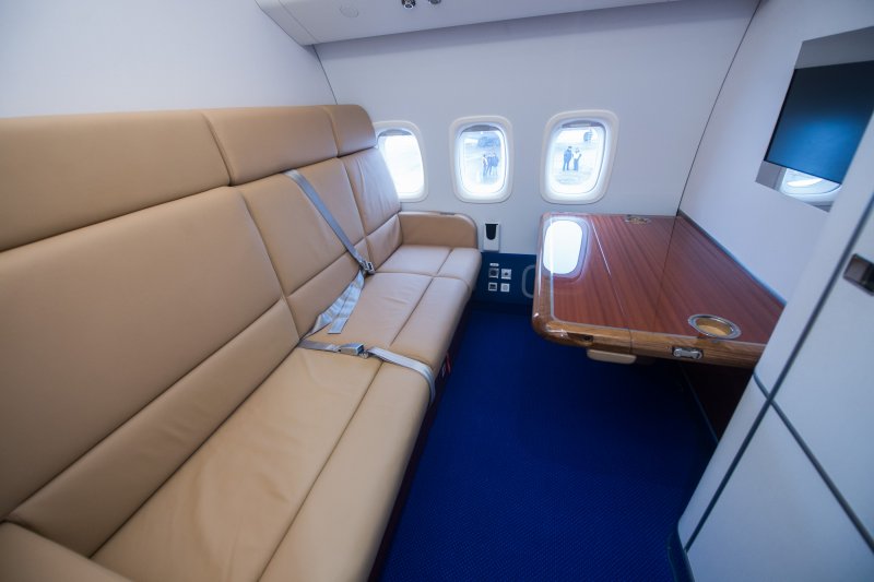 Ту-204-300 салон