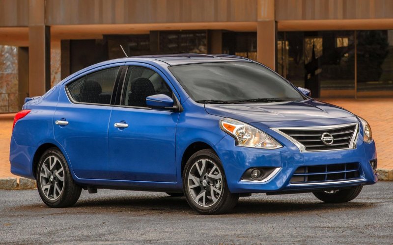 Nissan Versa 2016
