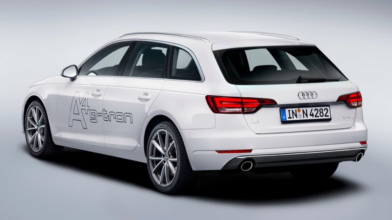 Audi a4 универсал 2018