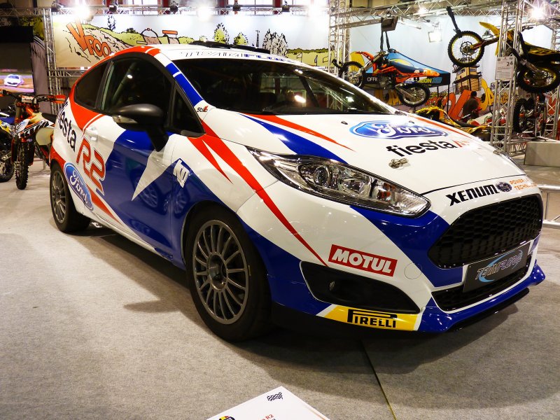 Форд Фиеста 2003 купе