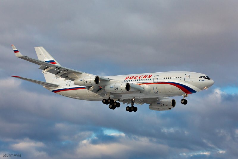 Ил-96 пассажирский самолёт