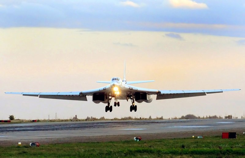 Самолет Путина Tupolev tu-204-300