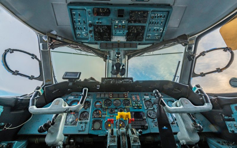 АН 28 самолет салон
