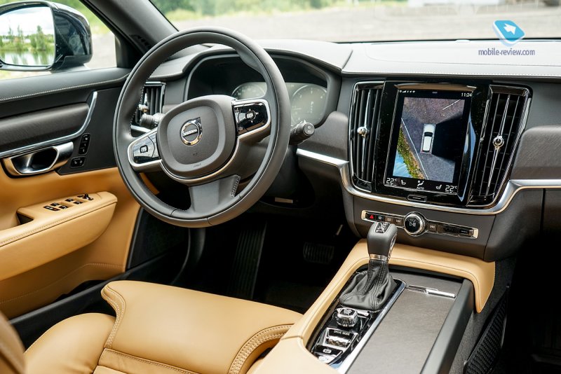Volvo v90 Cross Country Interior