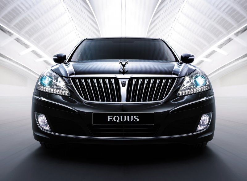 Хендай Генезис Hyundai Genesis 2012