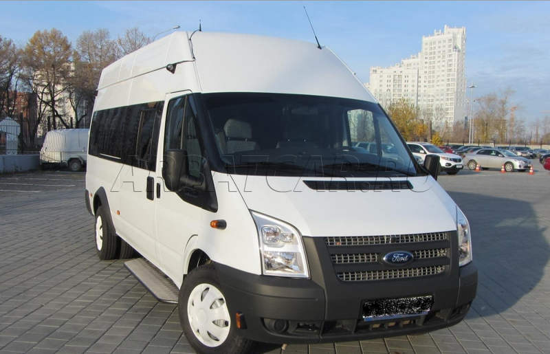 Ford Transit белый
