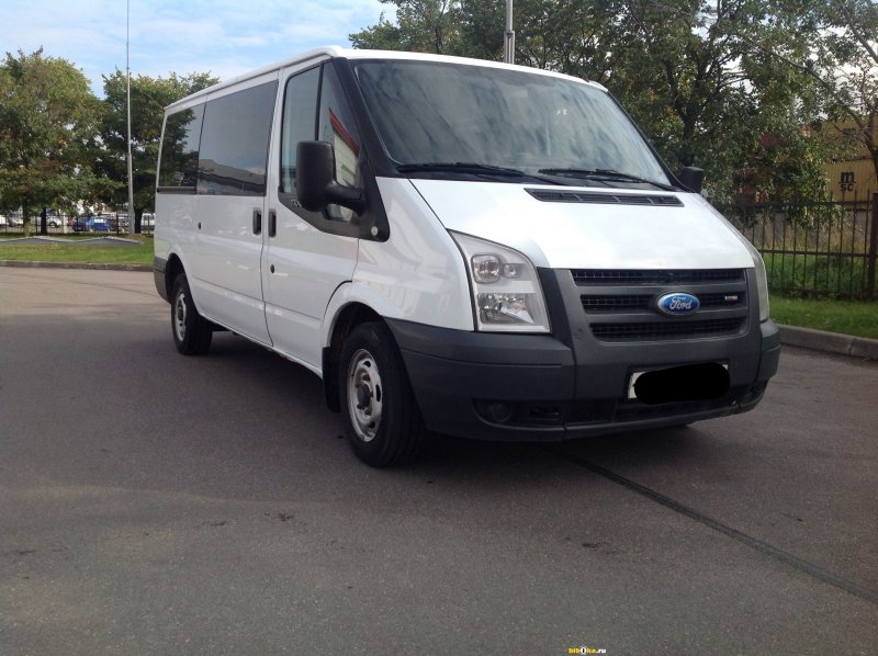 Ford Transit пассажирский 2010