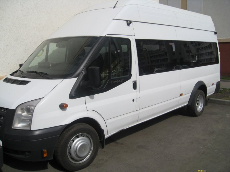 Ford Transit 2012 года