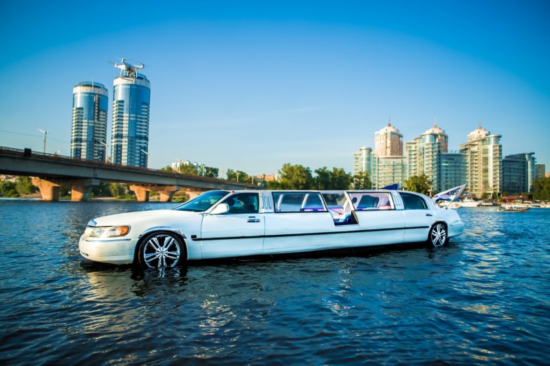 Лимузин внутри