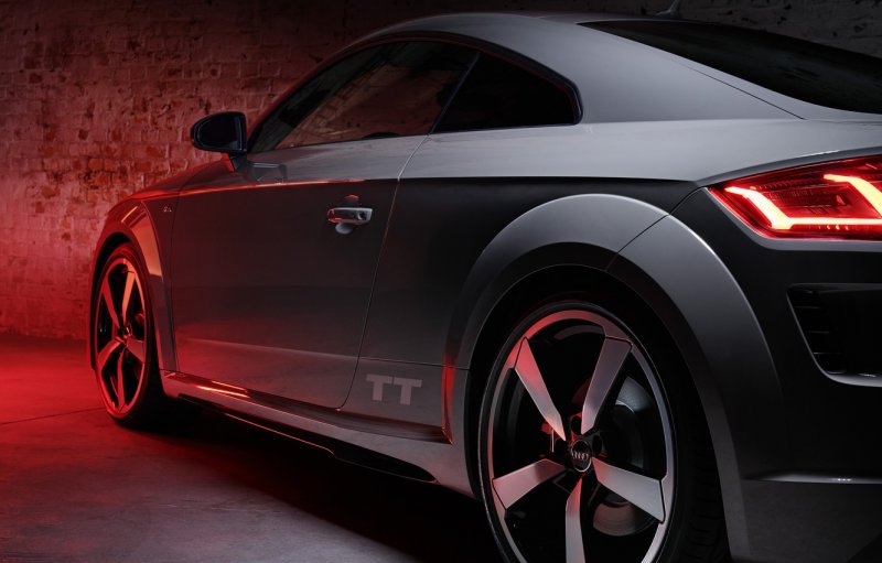 Ауди а5 Квантум грей ф5