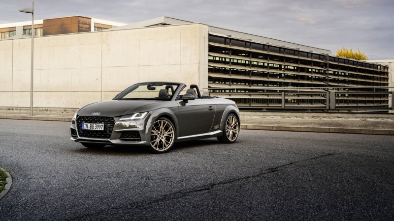 Машина Ауди