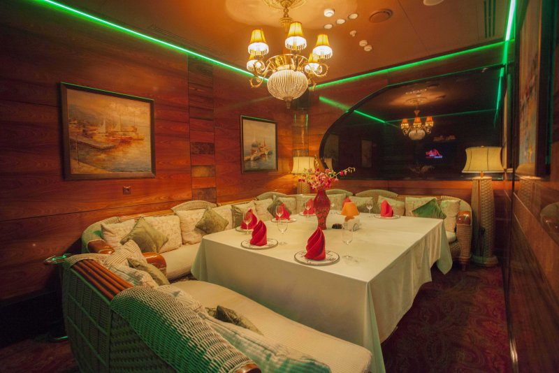 Костя Цзю ресторан лодка