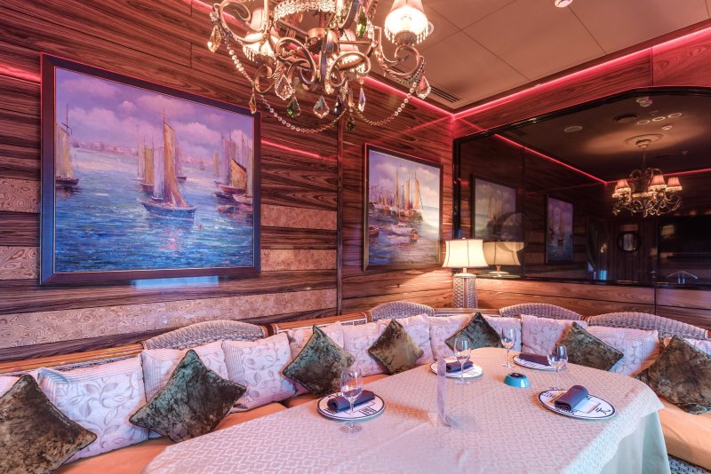 Ресторан лодка кости дзю