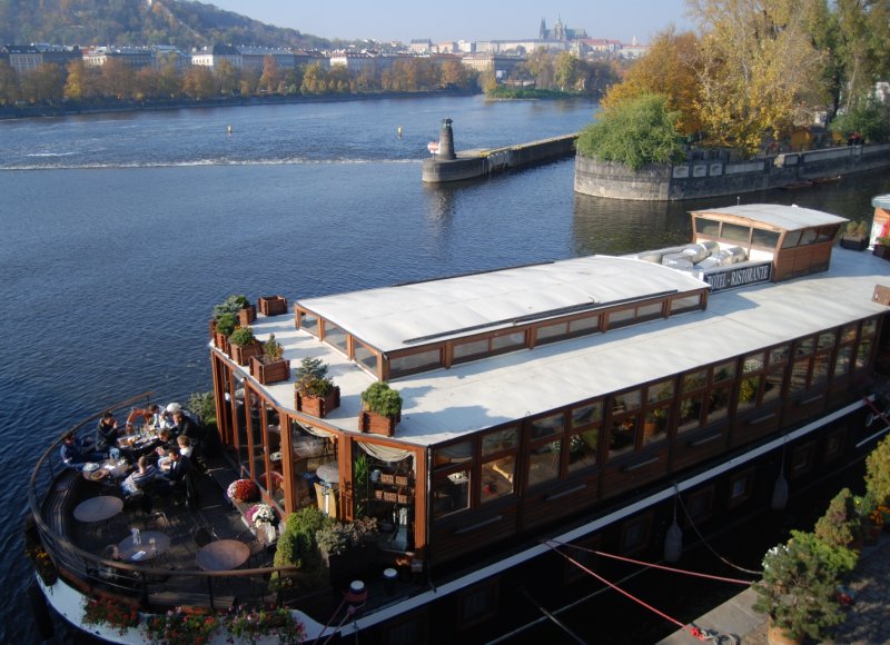 Прага ресторан корабль