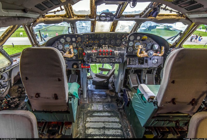 Ту 114 Монино салон