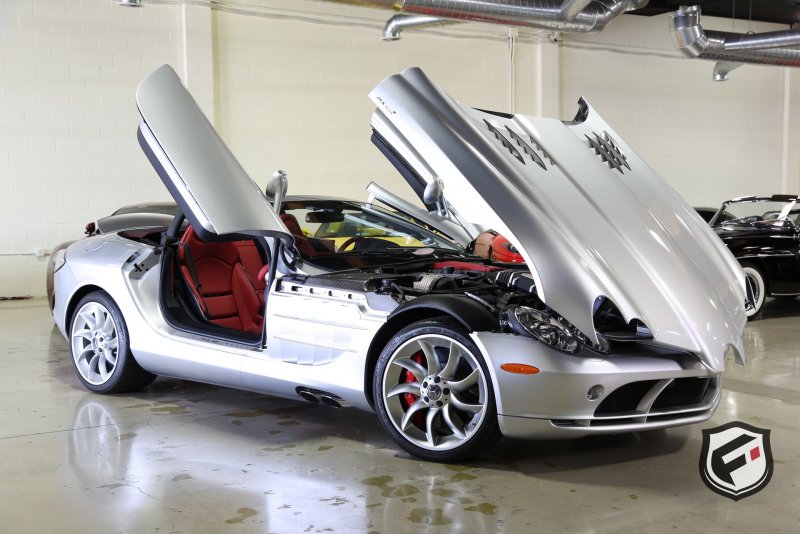 Mercedes MCLAREN SLR AMG