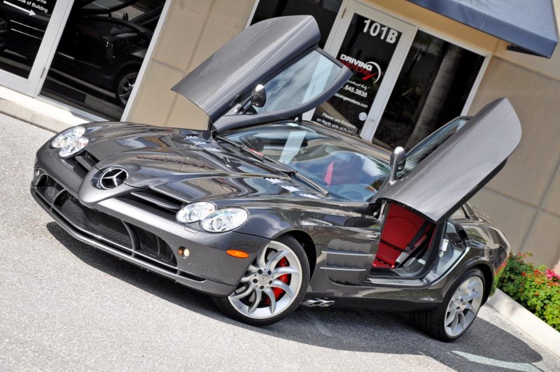 Mercedes-Benz SLR MCLAREN