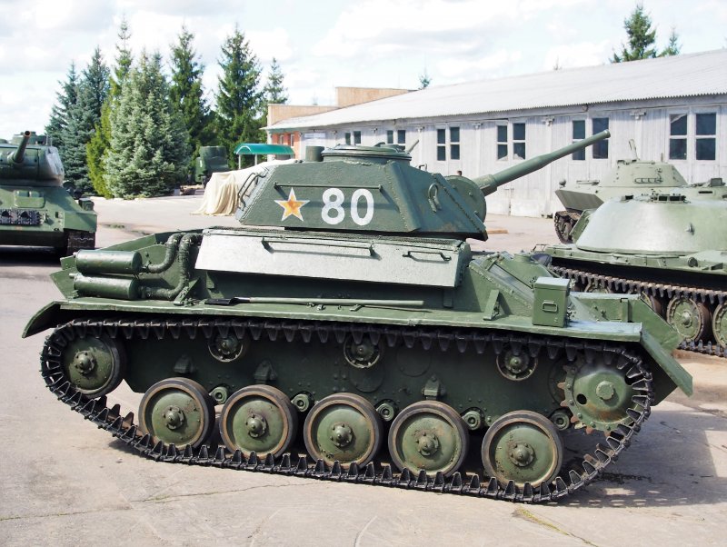 Танк т-80 1942г