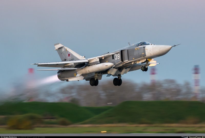 Су 24