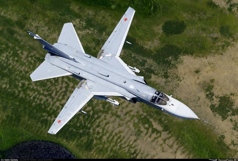 Су24 самолет