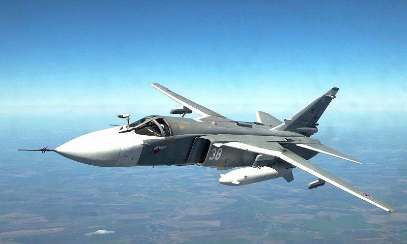 Су-24 истребитель-бомбардировщик
