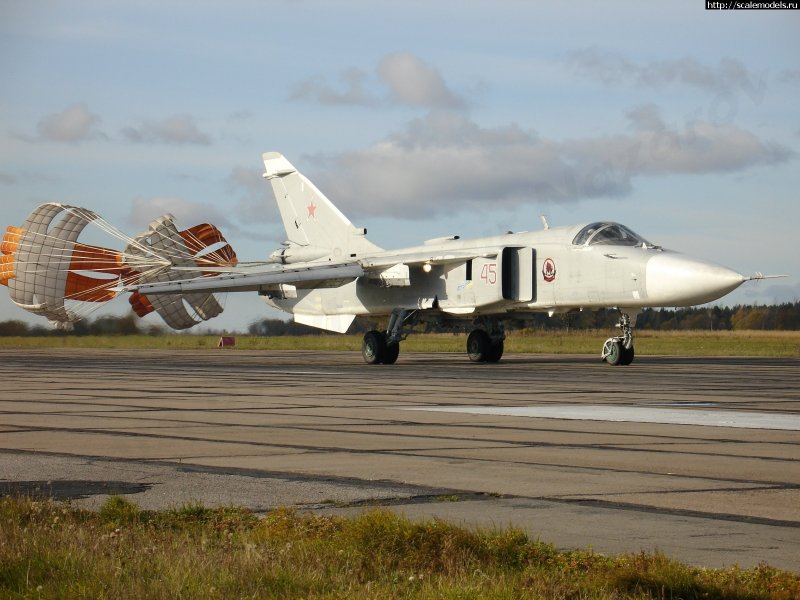 Фронтовой бомбардировщик Су-24м2