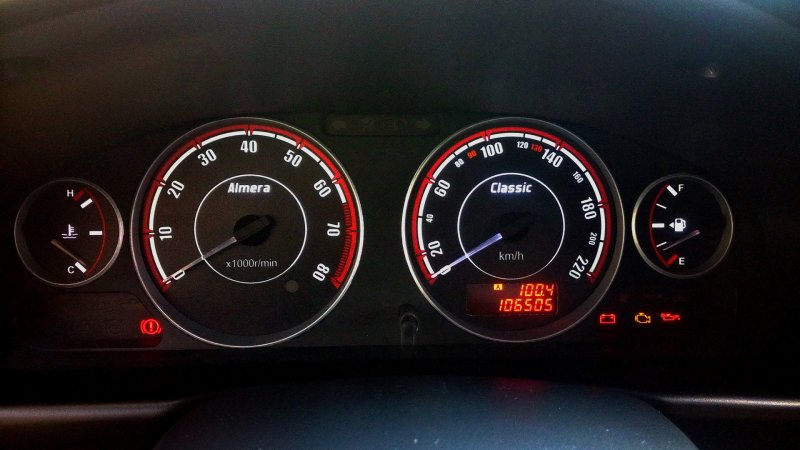 Щиток приборов Nissan Almera Classic