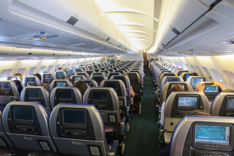 Airbus a340 салон