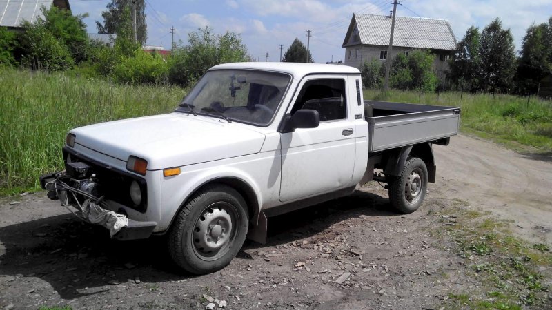 Нива с кузовом 2329