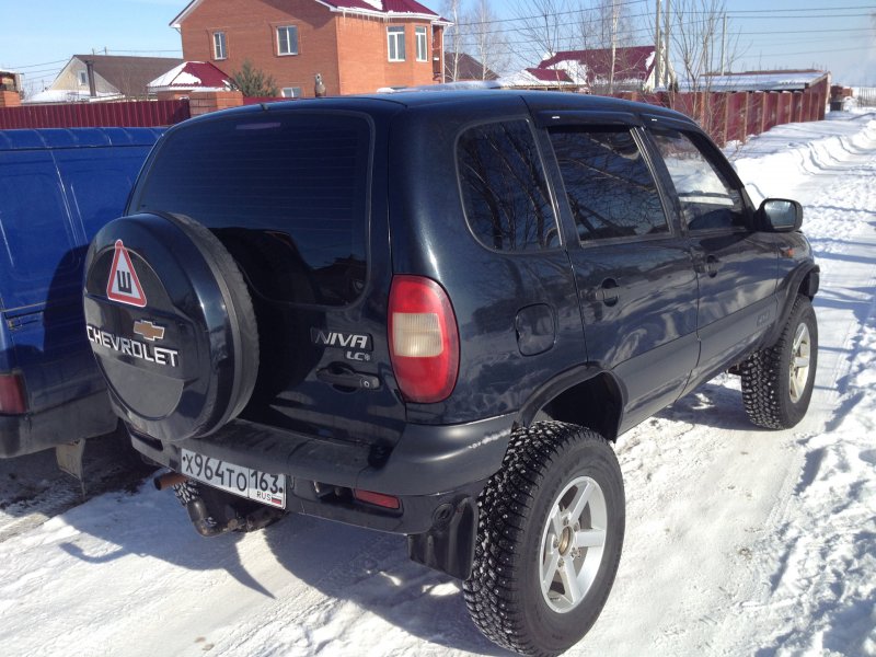 Нива Шевроле пикап 5 местная