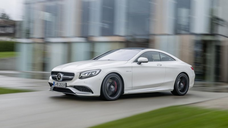 Мерседес Бенц с 63 АМГ купе