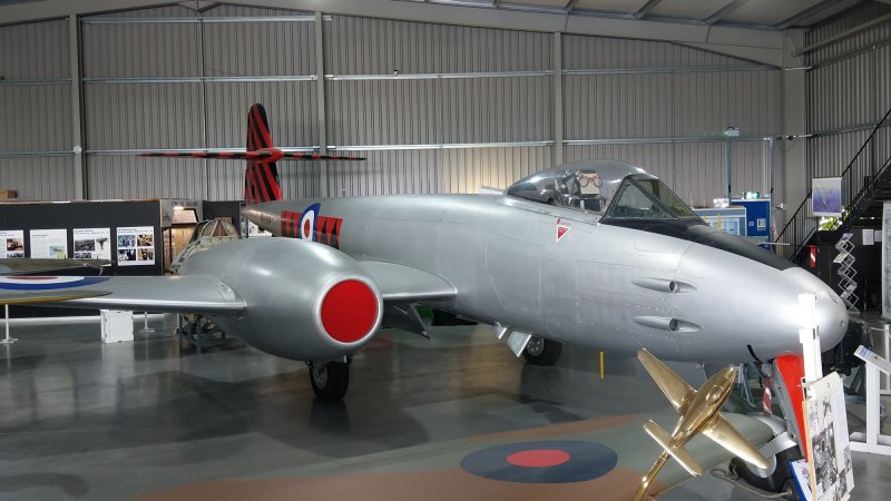 Gloster Meteor f.8