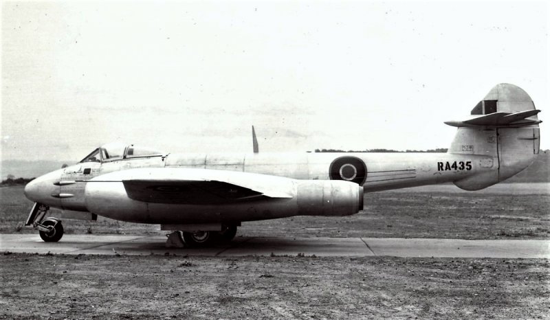 Gloster Meteor General Electric